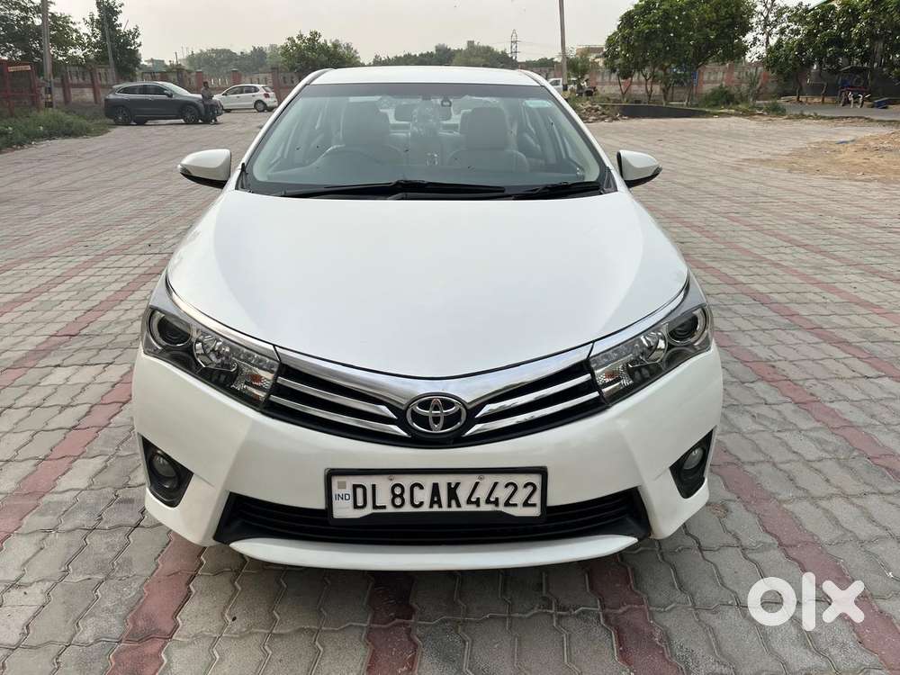 Toyota Corolla Altis Vl At, 2015, Petrol
