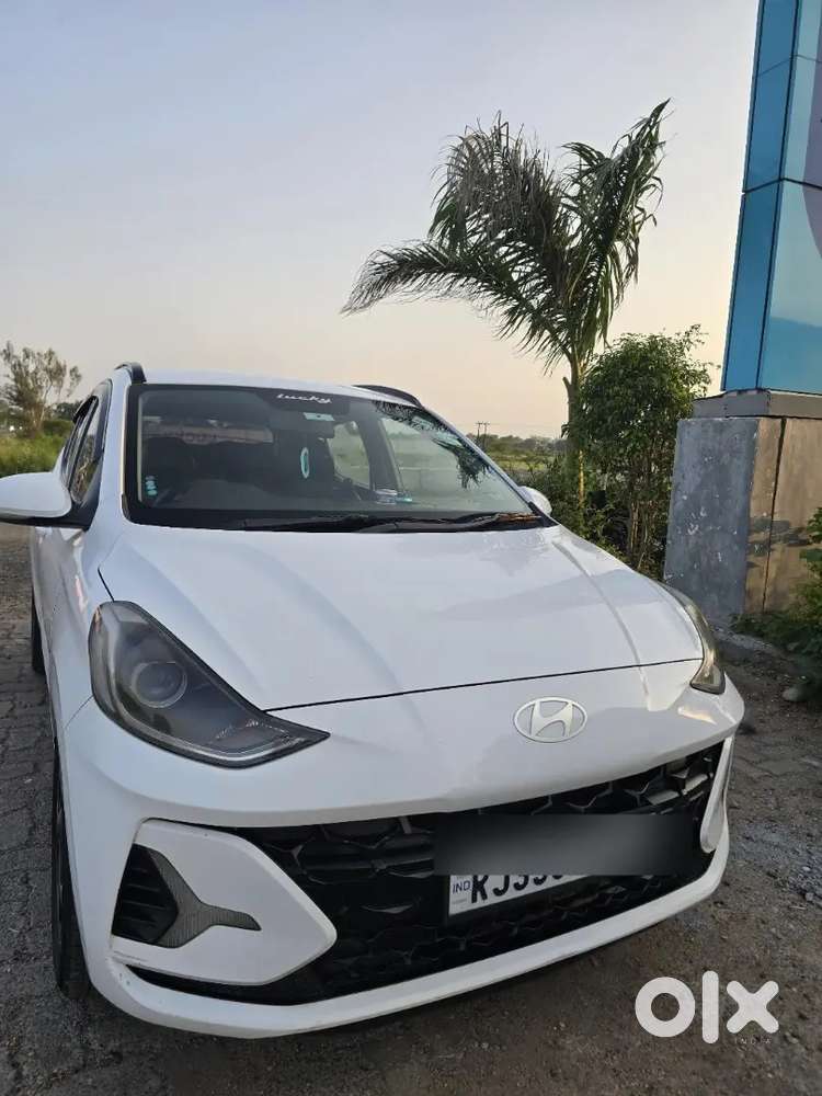 Hyundai Grand I10 Nios Sportz 2023 Hybrid Car