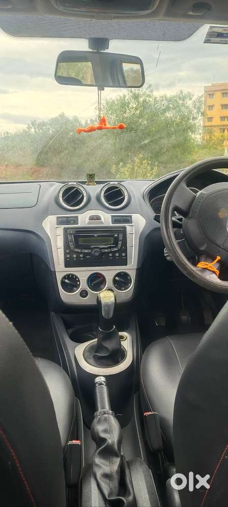 Ford Figo Titanium Blu 2014 Diesel