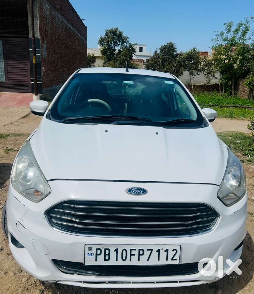 Ford Aspire Titanium 2016