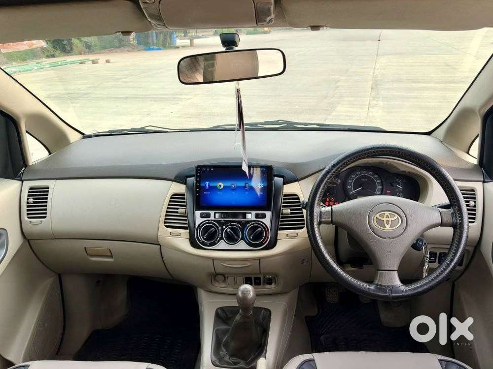 Toyota Innova 2004-2011 2.5 G (diesel) 8 Seater Bs Iv, 2011, Diesel