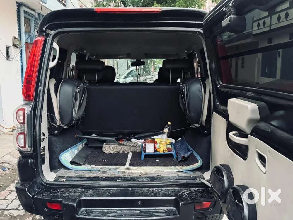 Mahindra Scorpio Classic 2015