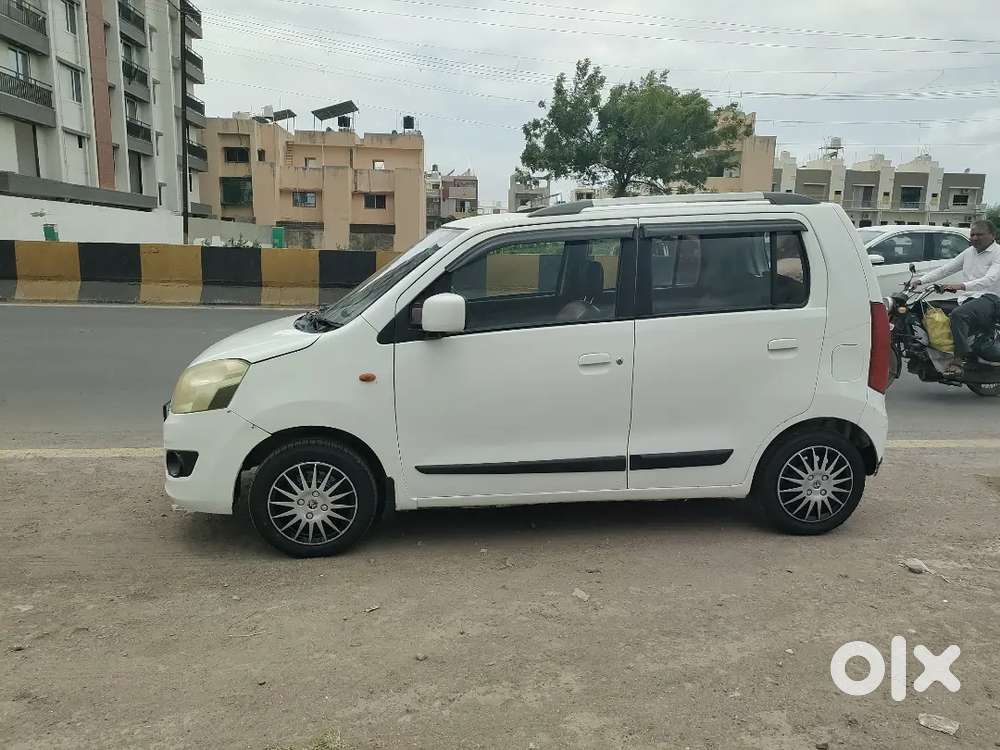 2013 Maruti Suzuki Wagon R Vxi Petrol & Cng