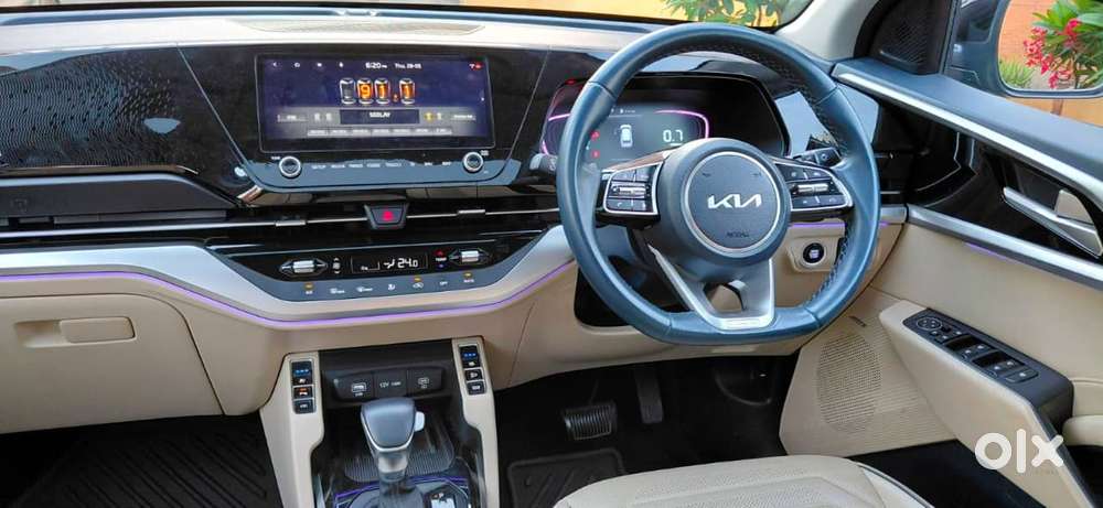Kia Carens 1.5 Luxury Plus Turbo 7 Str, 2022, Petrol
