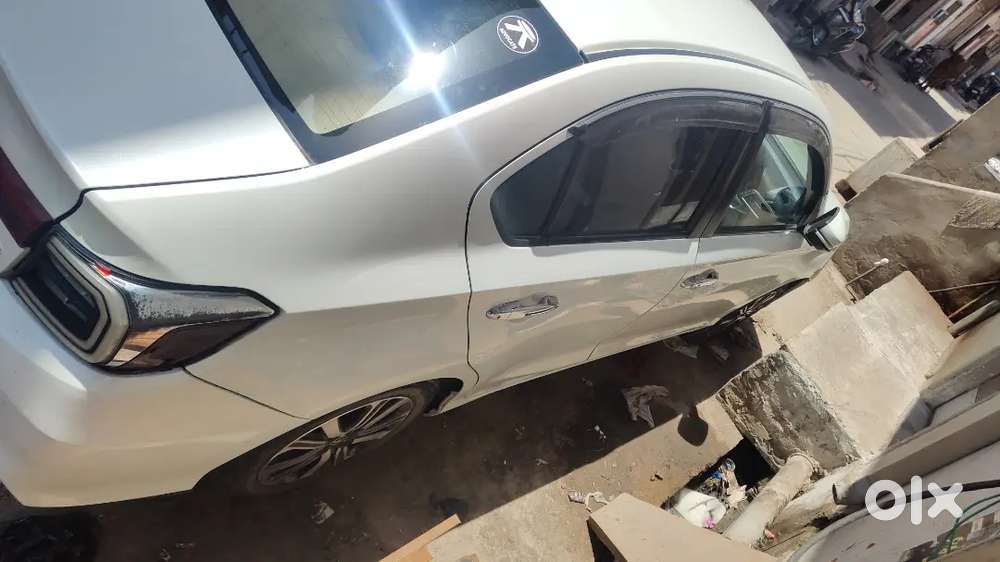 Brand New Condition Vehicle Is Non Accidental