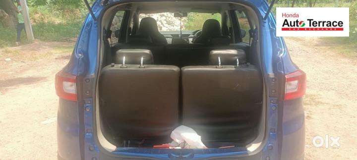 Renault Triber Rxt Easy-r Amt, 2022, Petrol