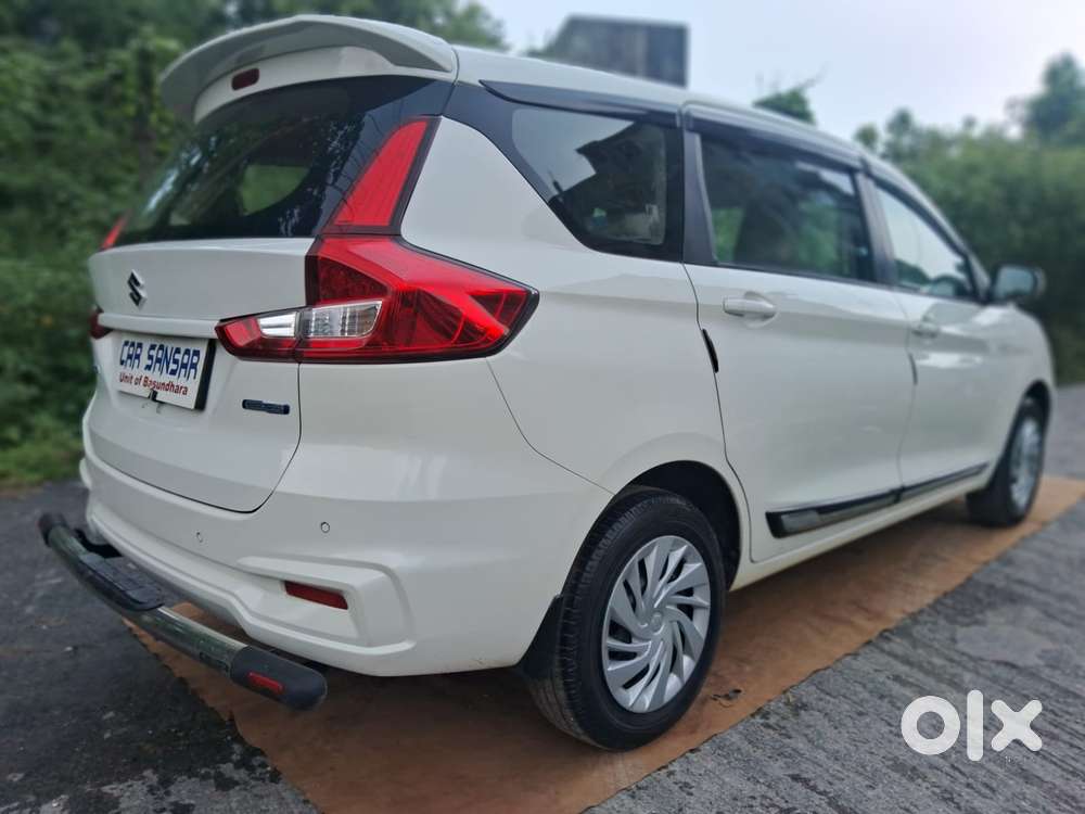 Maruti Suzuki Ertiga 1.5 Vxi, 2022, Petrol