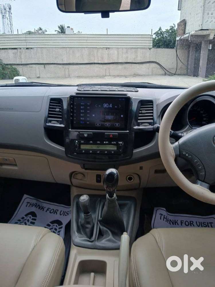 Toyota Fortuner 4x4 Manual Limited Edition, 2010, Diesel
