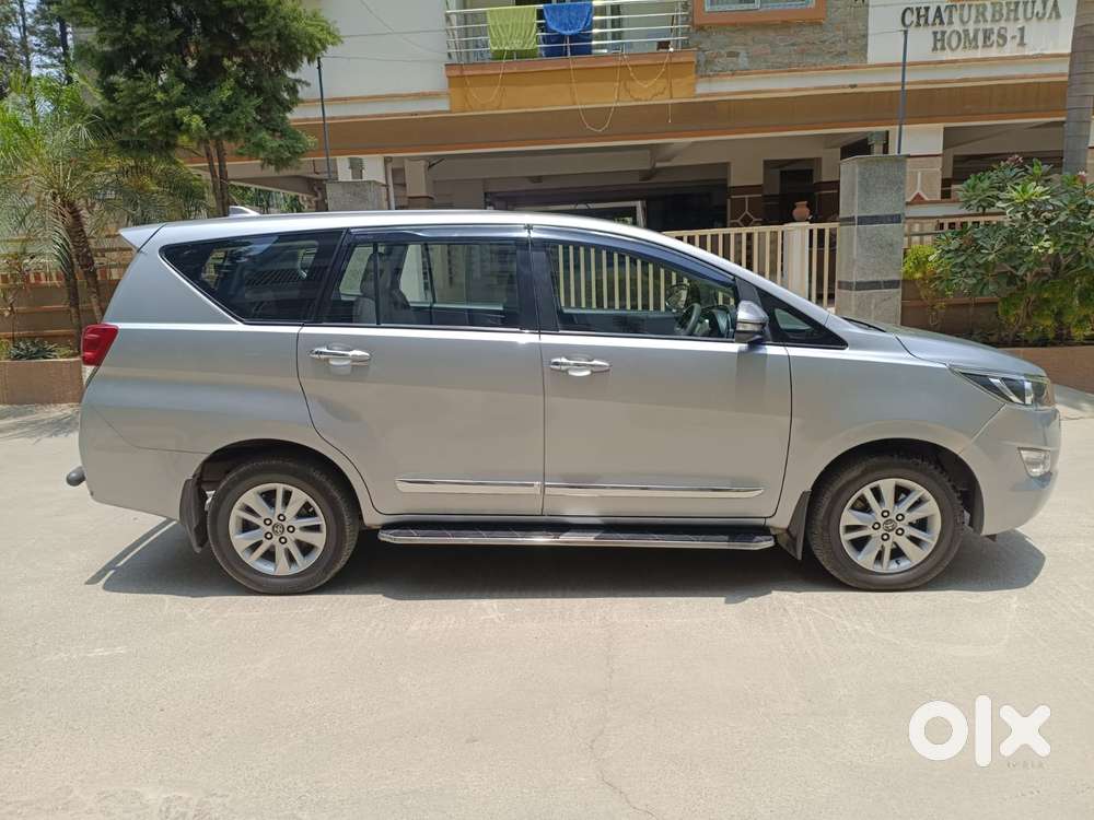Toyota Innova Crysta 2.8 Gx At, 2017, Diesel