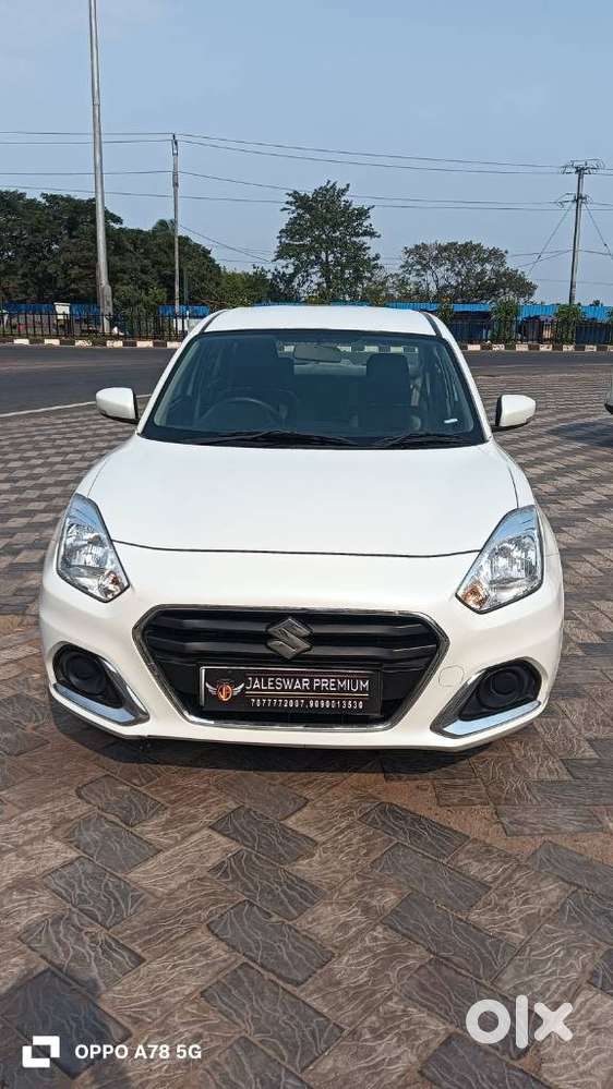 Maruti Suzuki Dzire 1.2 Vxi, 2023, Petrol
