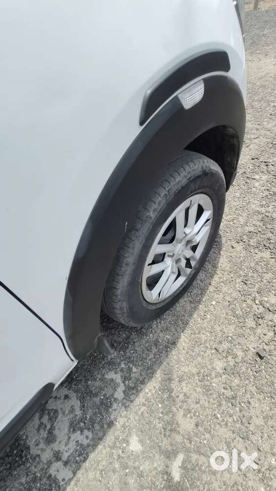 Renault Triber 1.0 Rxe 2021 Petrol