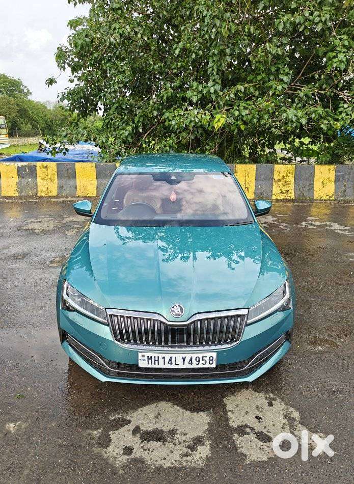 Skoda Superb 2.0 Tsi At L&k, 2024, Petrol