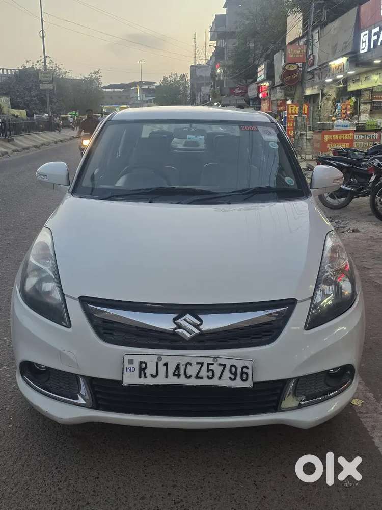 Maruti Suzuki Dzire 2015 Petrol 73200 Km Driven
