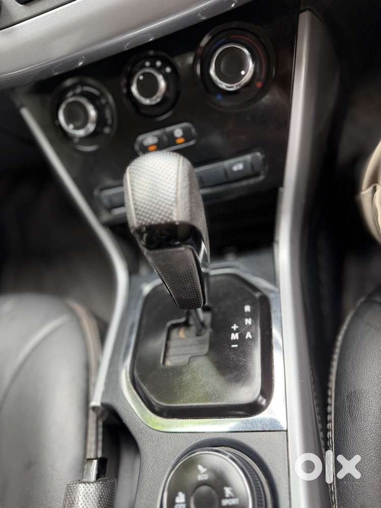 Tata Nexon 1.5 Revotorq Xma Amt (s), 2022, Diesel