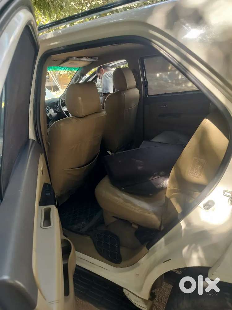 2015 Toyota Fortuner Suv
