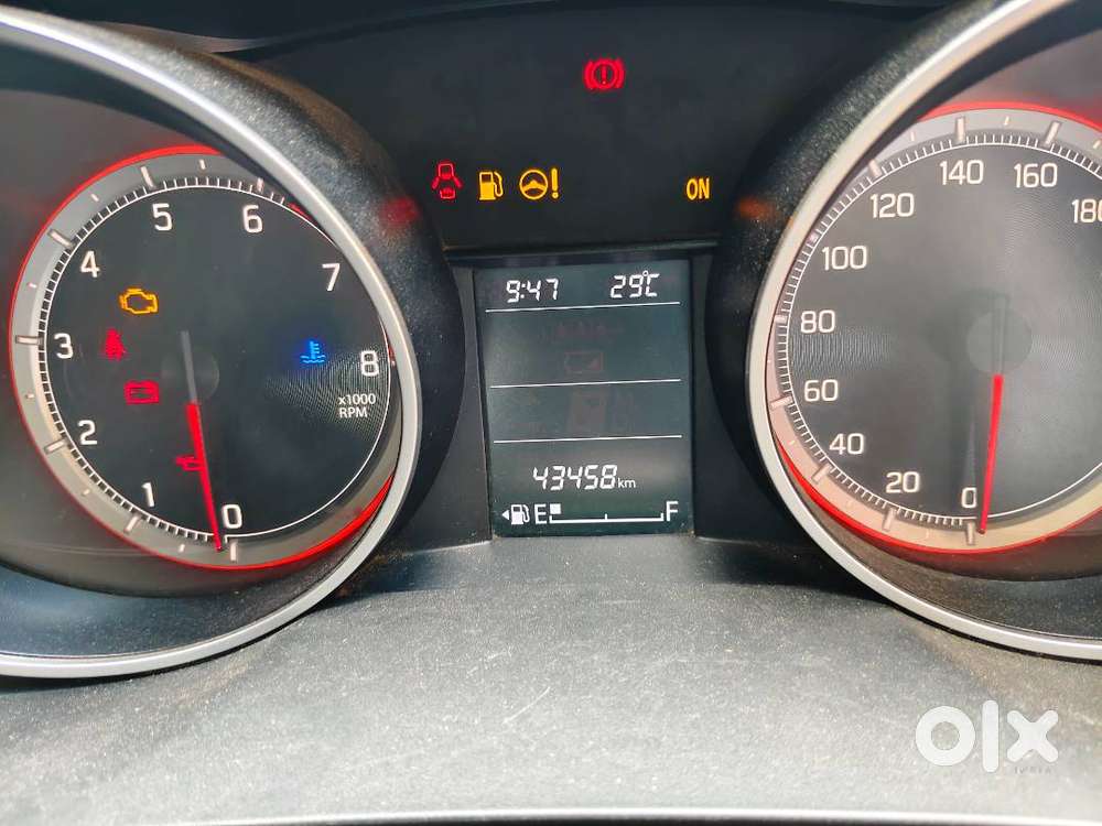 Maruti Suzuki Swift 2019 Petrol 42000 Km Driven