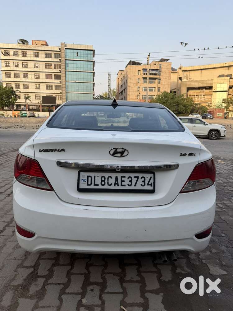 Hyundai Verna Crdi 1.6 Sx, 2014, Cng & Hybrids