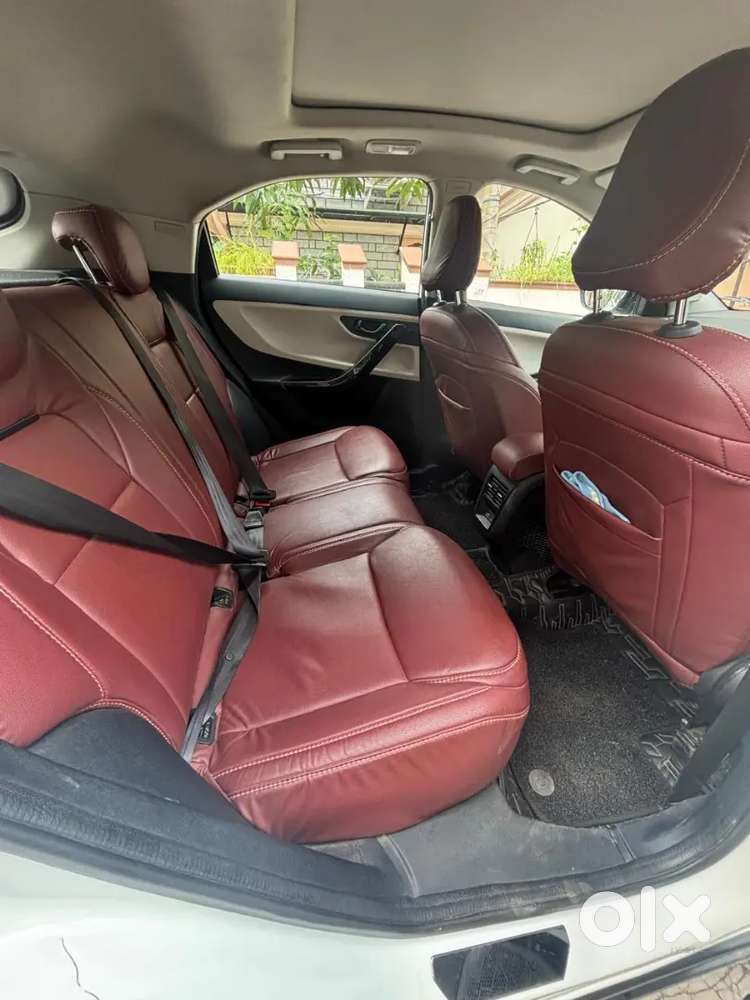 Tata Curvv Creative S Petrol 2024