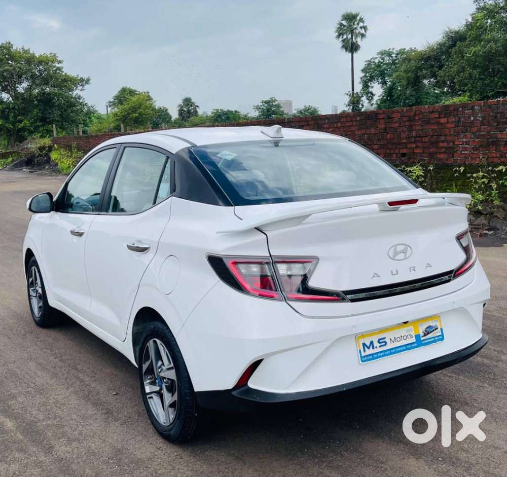 Hyundai Aura 1.2 Sx Cng, 2024, Cng & Hybrids