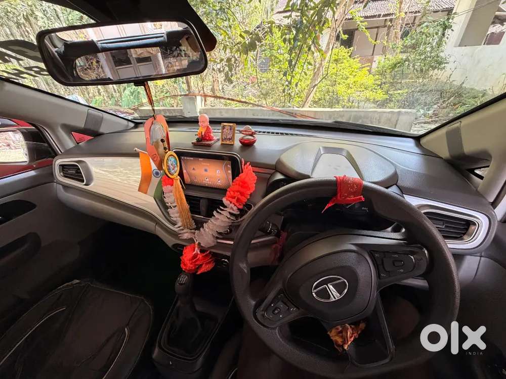 Tata Altroz Xt 
Year- 2020
Km - 62000