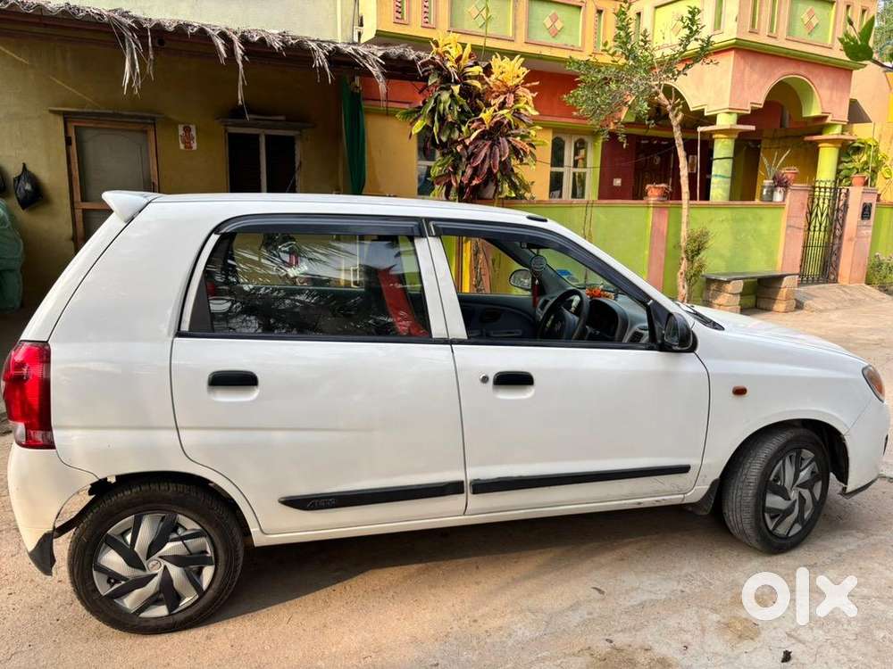Maruti Suzuki Alto K10 2011 Petrol Well Maintained