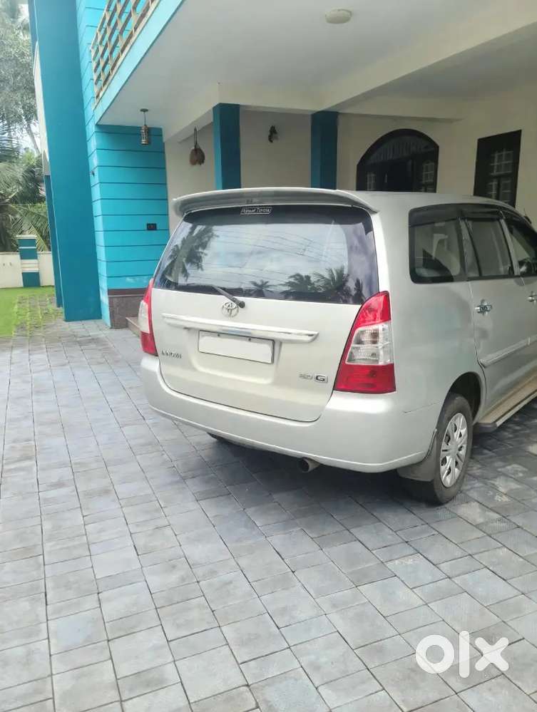 Toyota Innova Petrol 2006