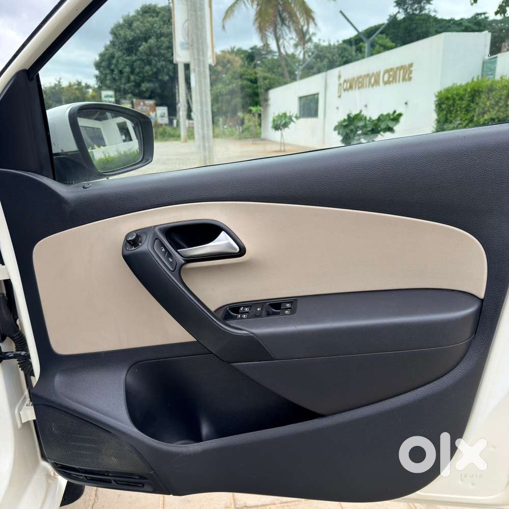 Volkswagen Polo Petrol 2013