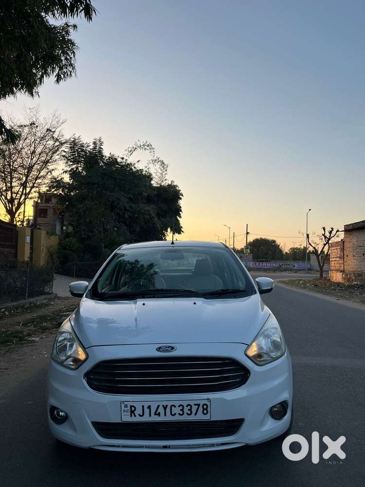 Ford Figo Aspire Titanium Plus, 2017, Petrol