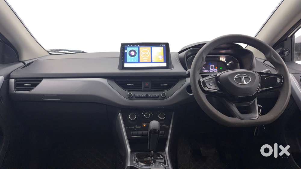 Tata Nexon 1.5 Revotorq Xma Amt (s), 2022, Petrol