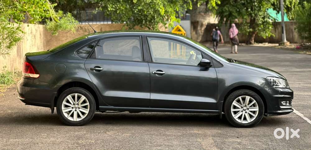 Volkswagen Vento 2010-2013 Petrol Highline At, 2017, Diesel