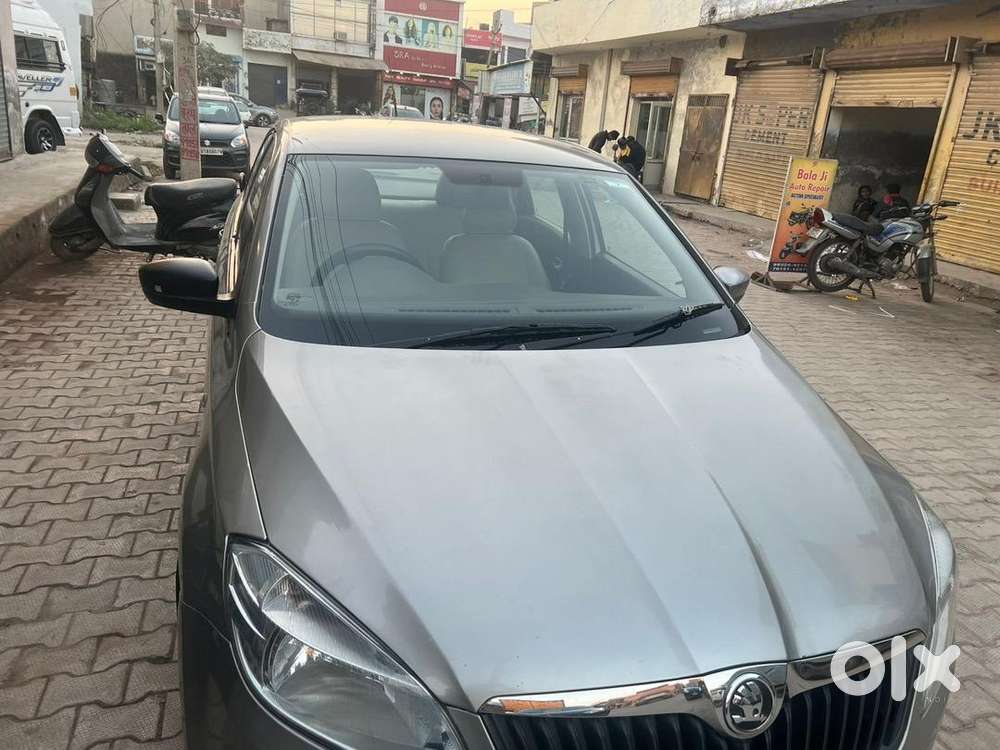 Skoda Rapid 2012 Diesel 126000 Km Driven