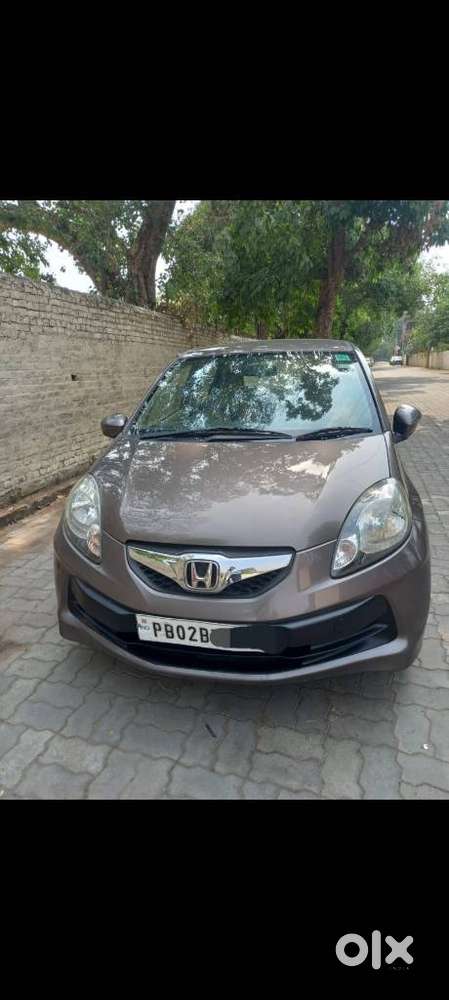 Honda Brio, 2012, Petrol