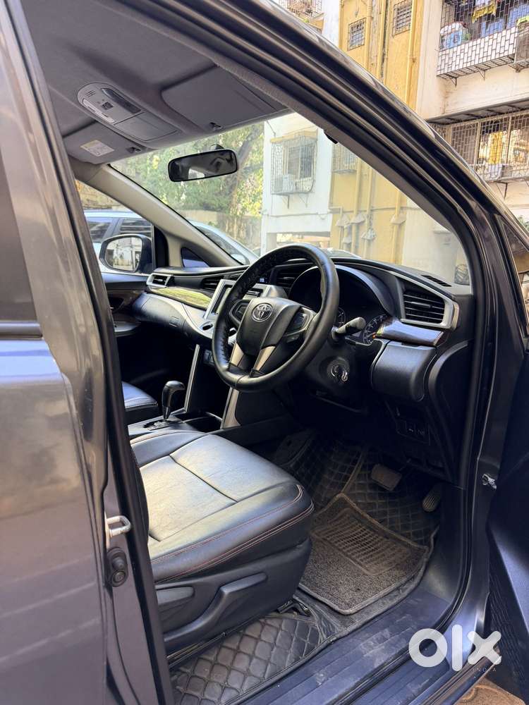 Toyota Innova Crysta 2.8 Gx At 8 Seater, 2018, Diesel