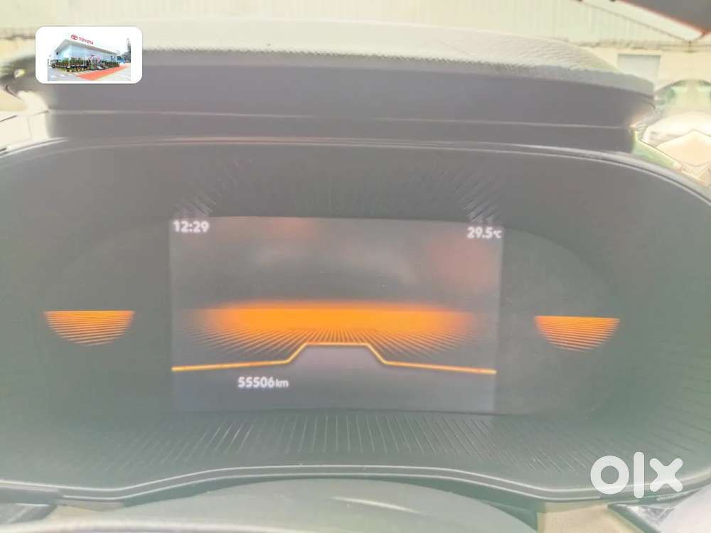 Skoda Slavia Style 1.0l Tsi At, 2022, Petrol