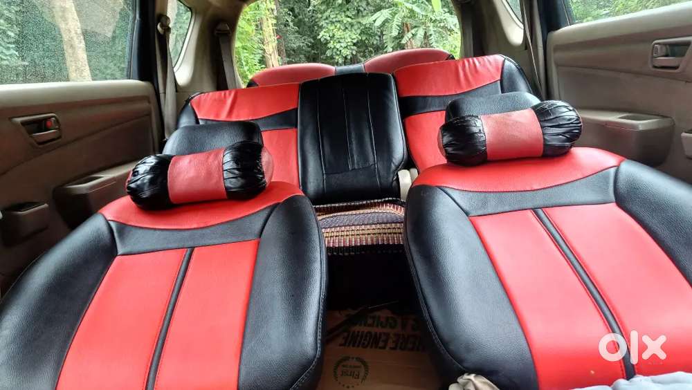 Maruti Suzuki Ertiga 2012