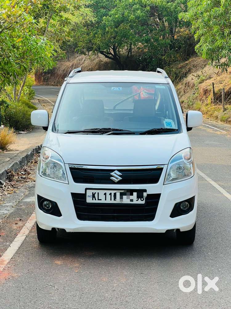 Maruti Suzuki Wagon R 1.0 Vxi Amt, 2017, Petrol