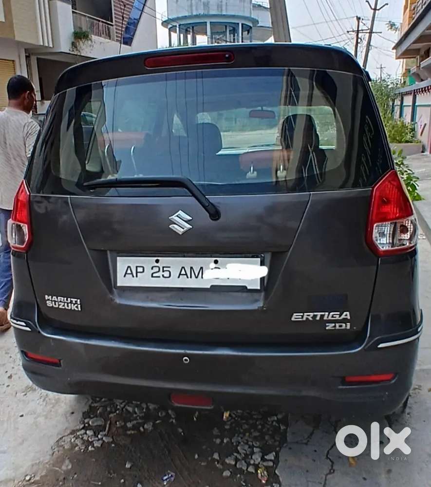 Maruti Suzuki Ertiga 2013 Variant Zdi