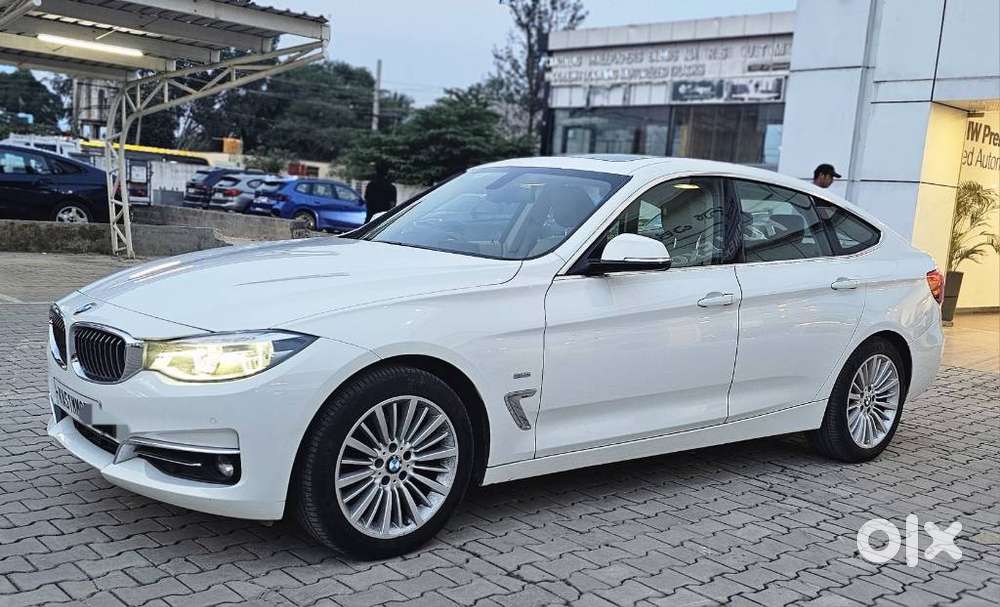Bmw 3 Series Gt 320d Luxury Line, 2018, Diesel