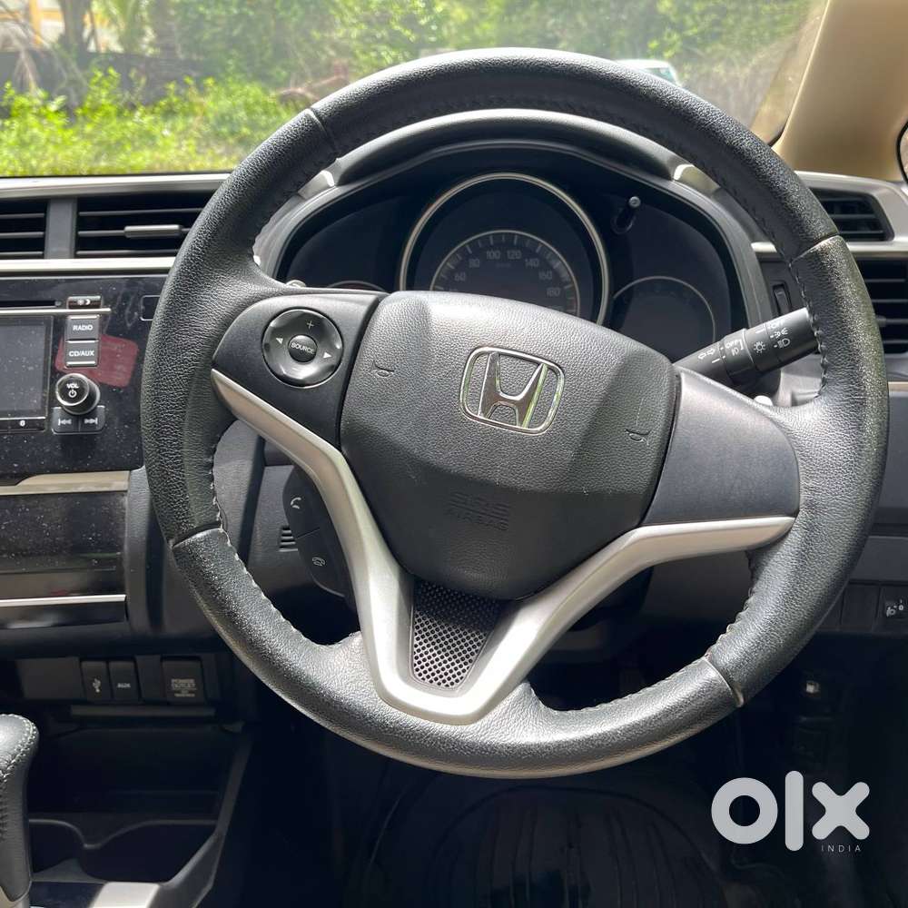 Honda Jazz V Cvt, 2016, Petrol