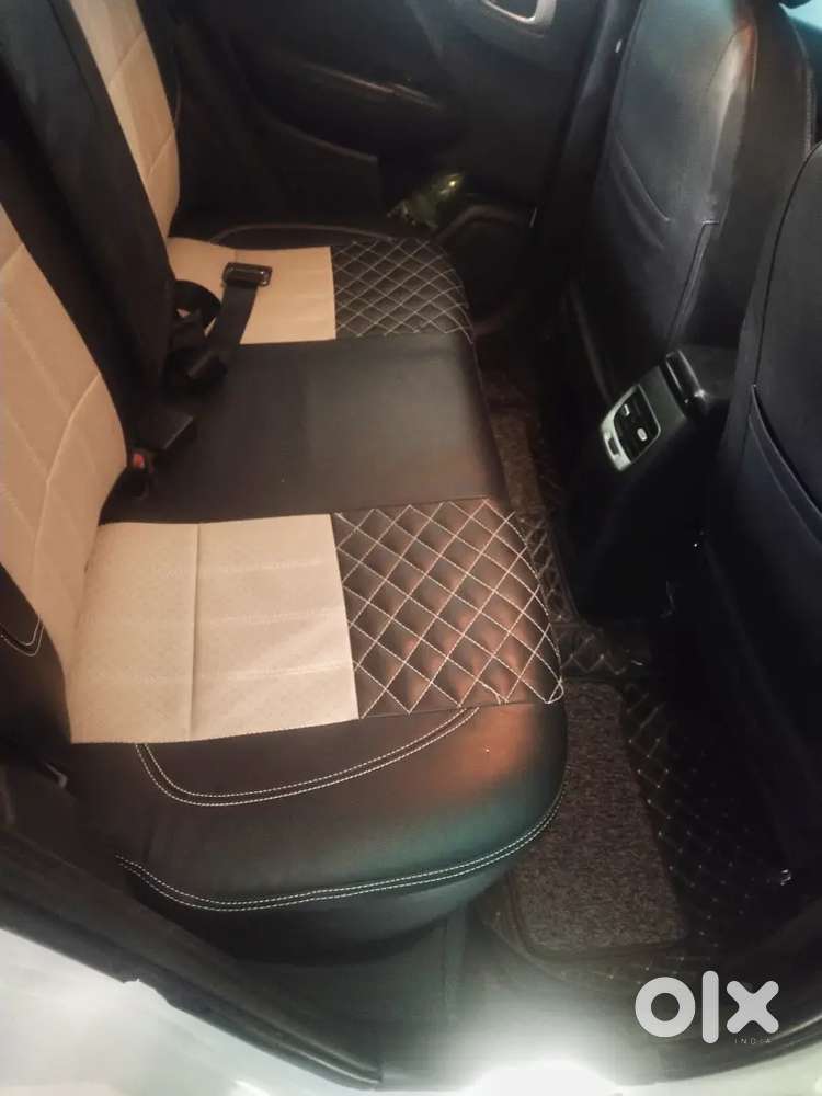 With Sunroof, Wirlesh Charging, Awesome Condition Car