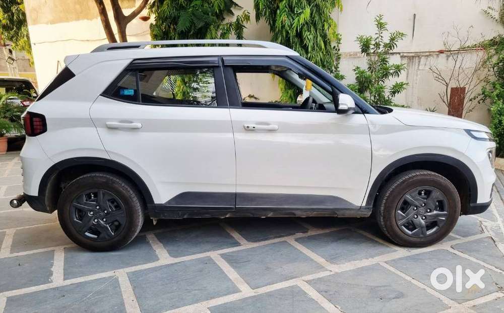 Hyundai Venue Sx, 2024, Petrol