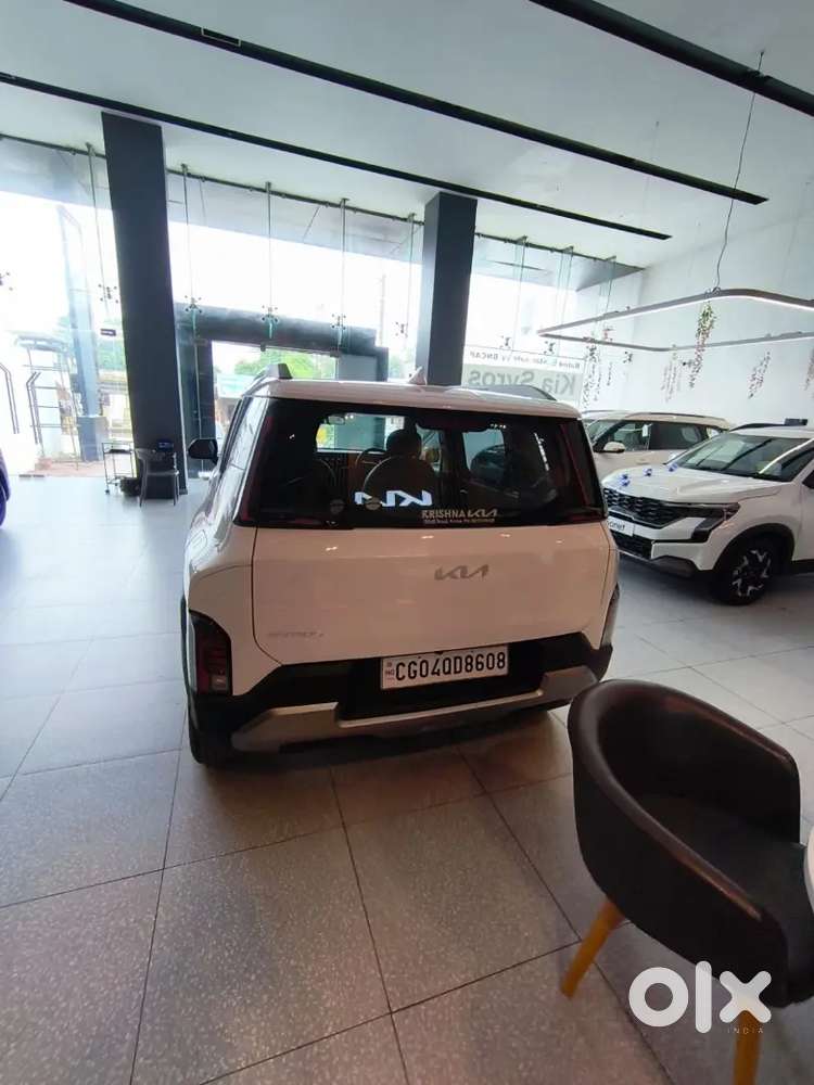 Kia Syros Diesel 2025 Htk Opt