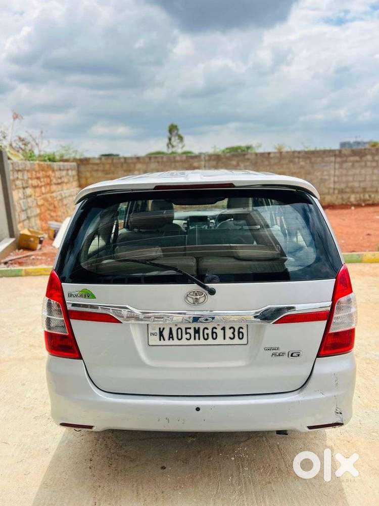 Toyota Innova 2.5 Gx 8 Str Bs-iii, 2009, Diesel