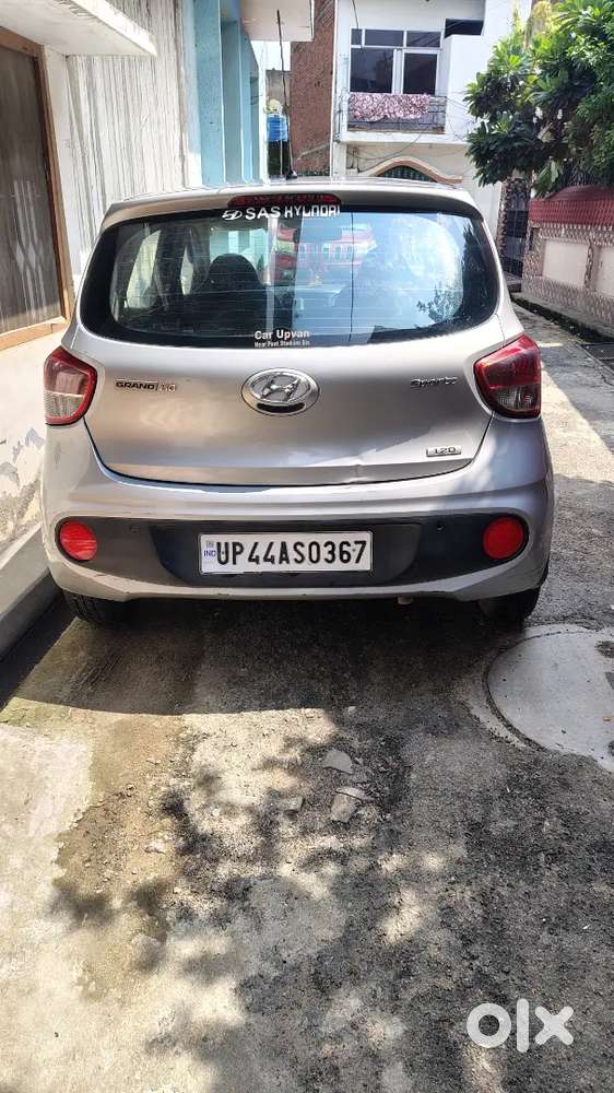 Hyundai Grand I10 2018 Diesel 90000 Km Driven
