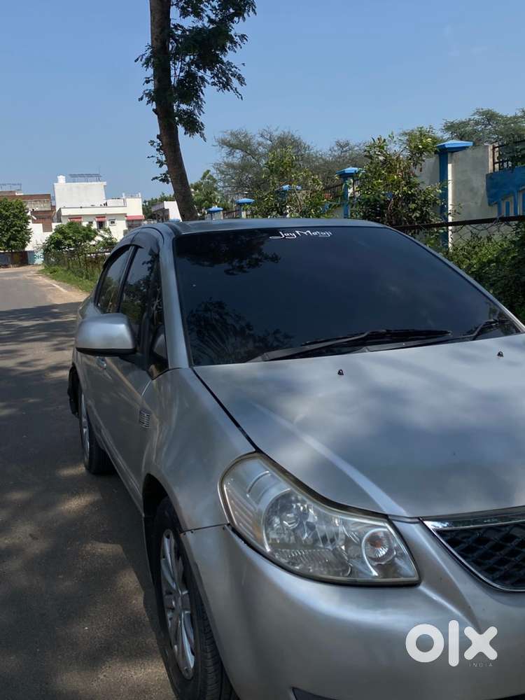 Maruti Suzuki Sx4 2012
