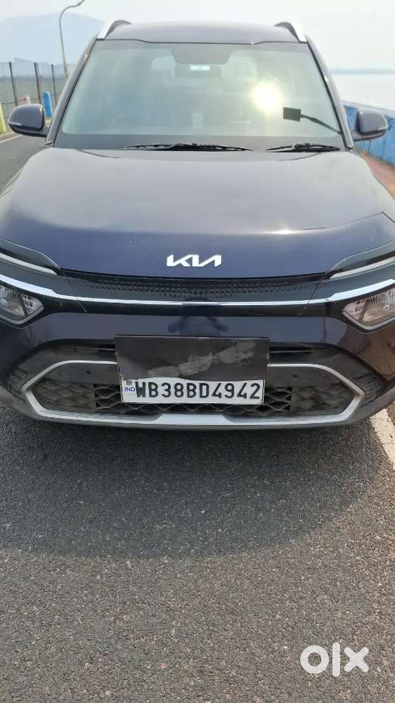 Kia Carens 2024 Diesel Well Maintained