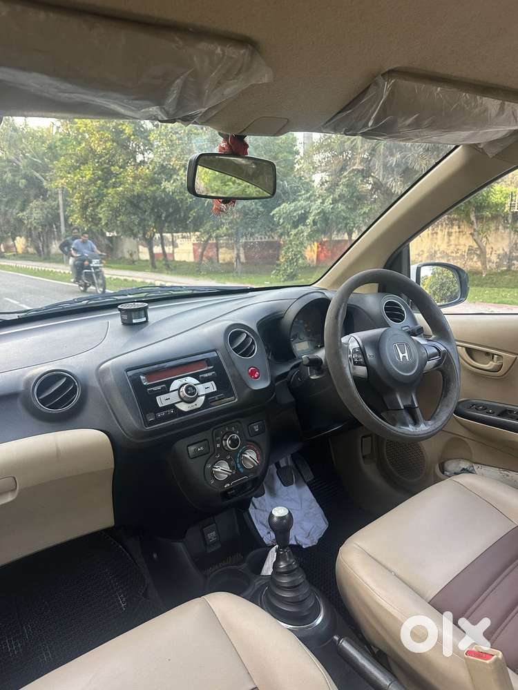 Honda Brio S (o) Mt, 2014, Petrol