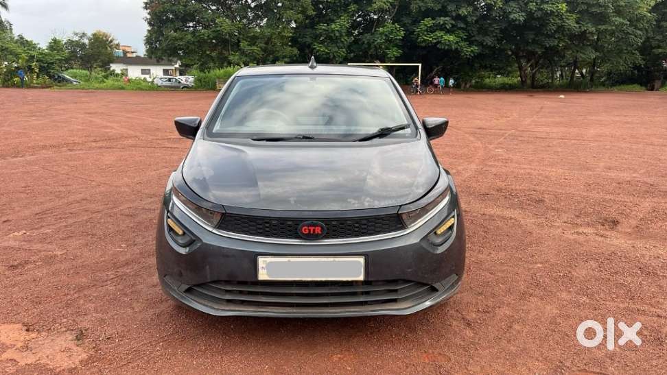 Tata Altroz 1.2 Xe, 2020, Petrol