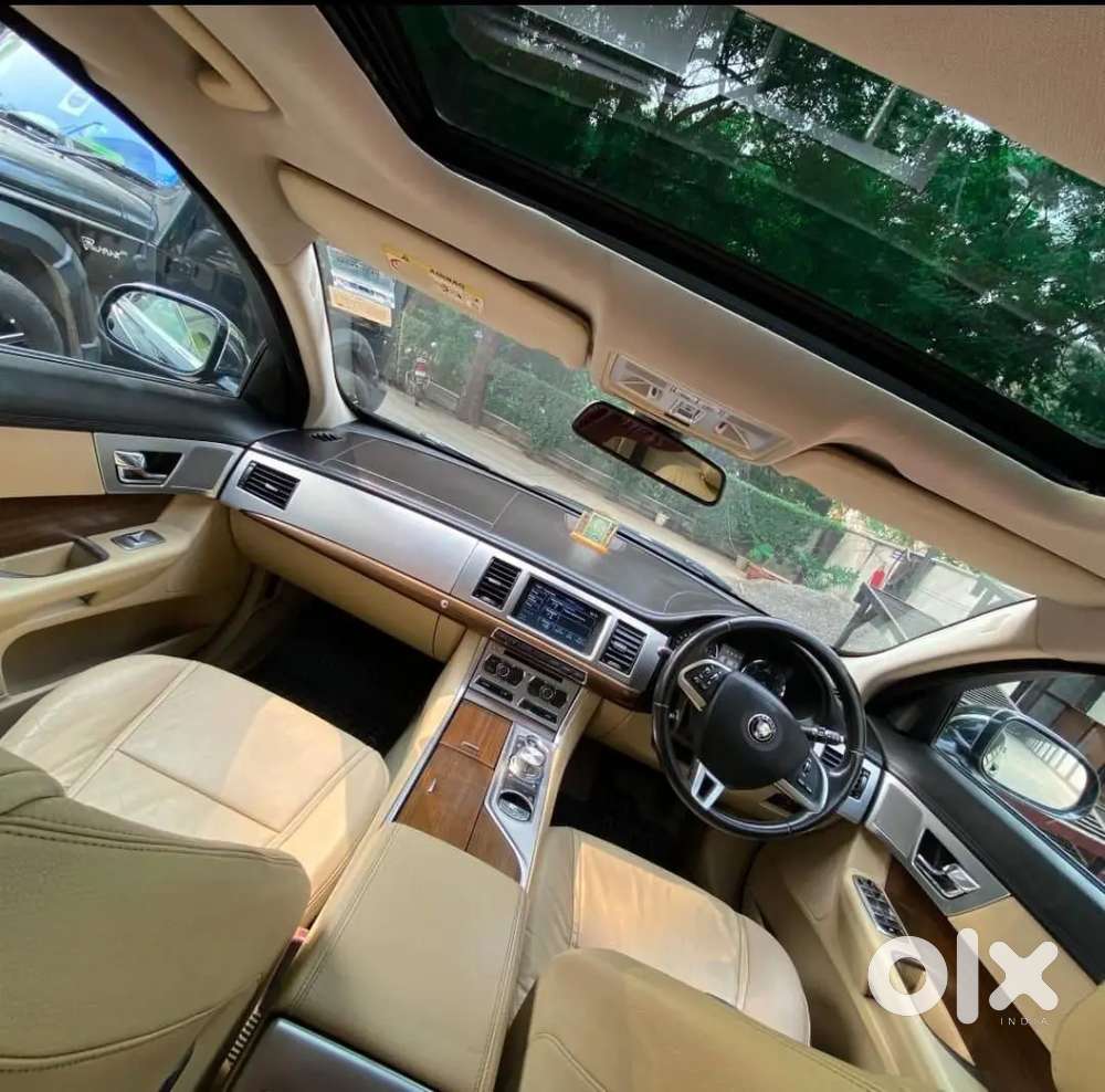 Jaguar Xf 2015