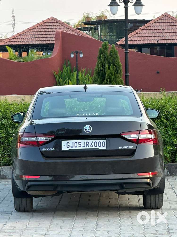 Skoda Superb L&k 2.0 Tdi At, 2016, Diesel